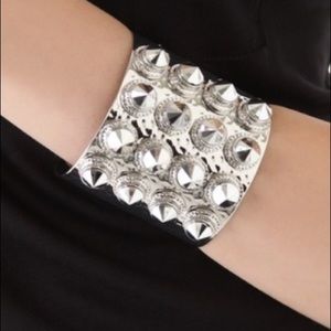 Bop Bijoux Spike Studded Cuff
